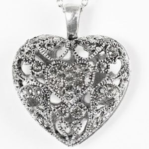 Necklace & Earrings - Heartless Heiress Silver
